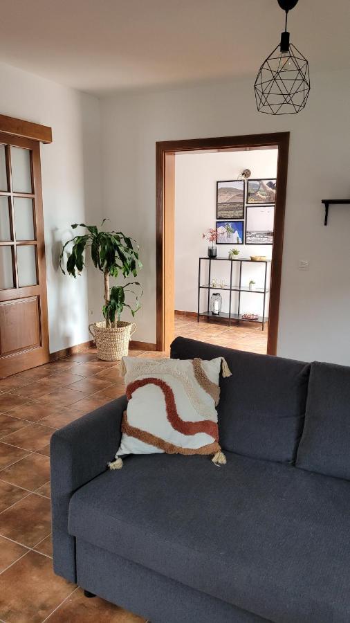 Casa Tere Y Marcial Hébergement de vacances Tinajo